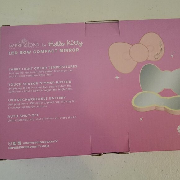 Hello Kitty Impressions Vanity LED Bow Compact Mirror - New - Picture 3 of 4